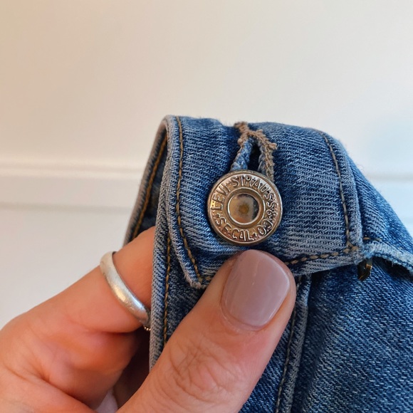 Levi Bootcut Ripped Jeans - Picture 4 of 5